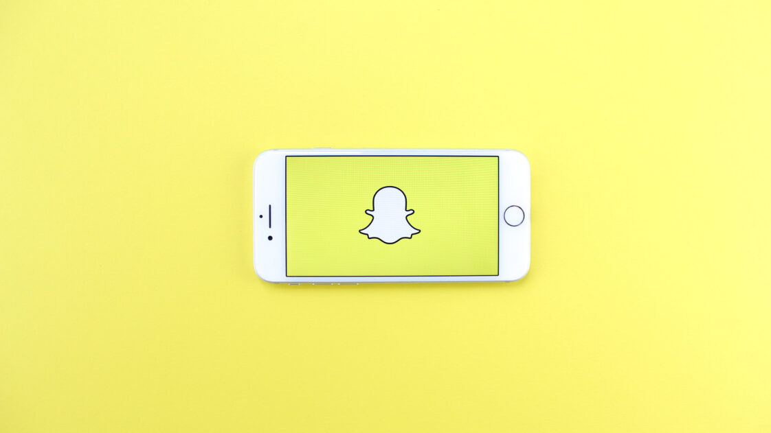 Co oznaczają emoji? Poznaj znaczenie emotek! SnapCenter